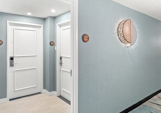 Connecting Rooms